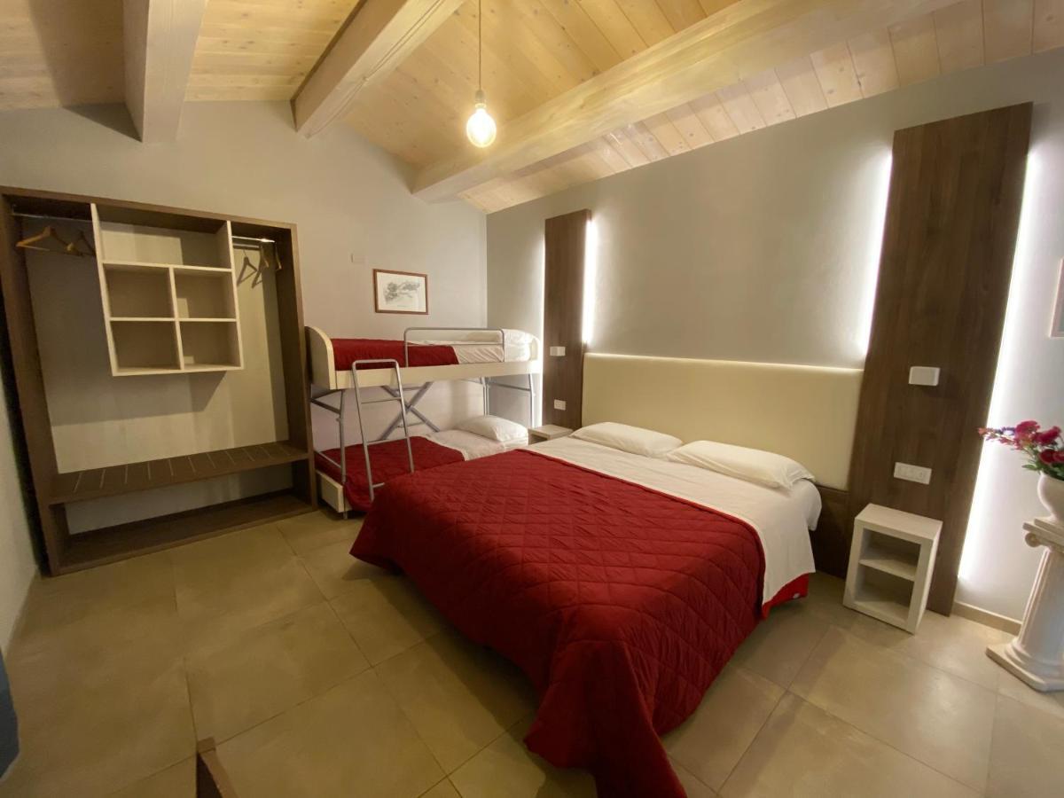 Il Villino Agriturismo B&B Belforte del Chienti Kültér fotó
