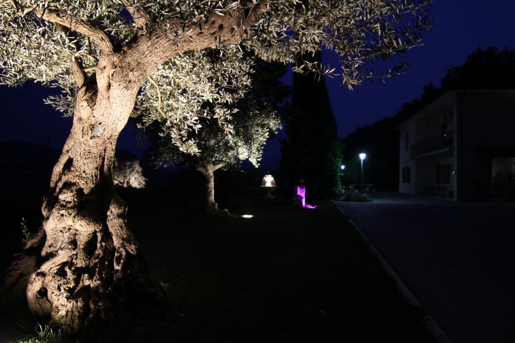 Il Villino Agriturismo B&B Belforte del Chienti Kültér fotó