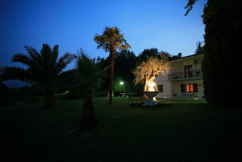 Il Villino Agriturismo B&B Belforte del Chienti Kültér fotó