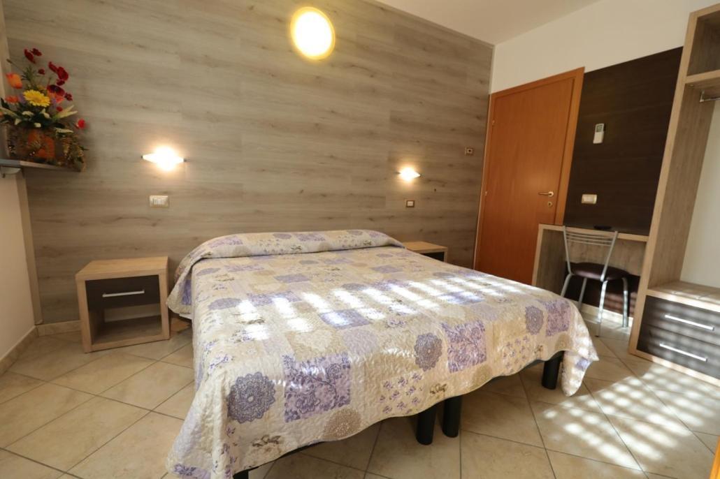 Il Villino Agriturismo B&B Belforte del Chienti Kültér fotó